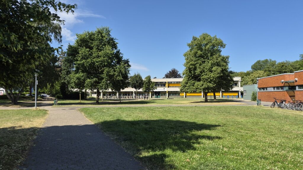 Foto Gebäude Sälzer-Sekundarschule 1